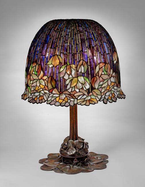 Pond Lily Library Lamp | Neustadt